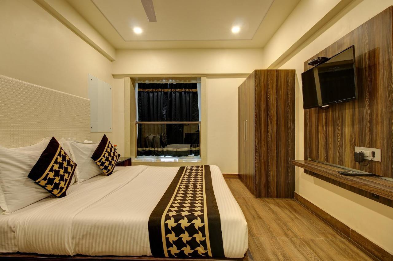 Hotel Mumbai House Juhu, Santacruz West, Mumbai Oda fotoğraf